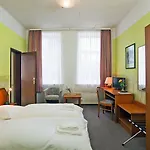 Neun 3/4 Vendégház Celle
