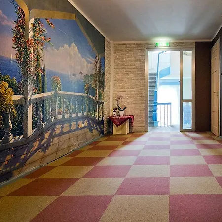Neun 3/4 Guest house 2*